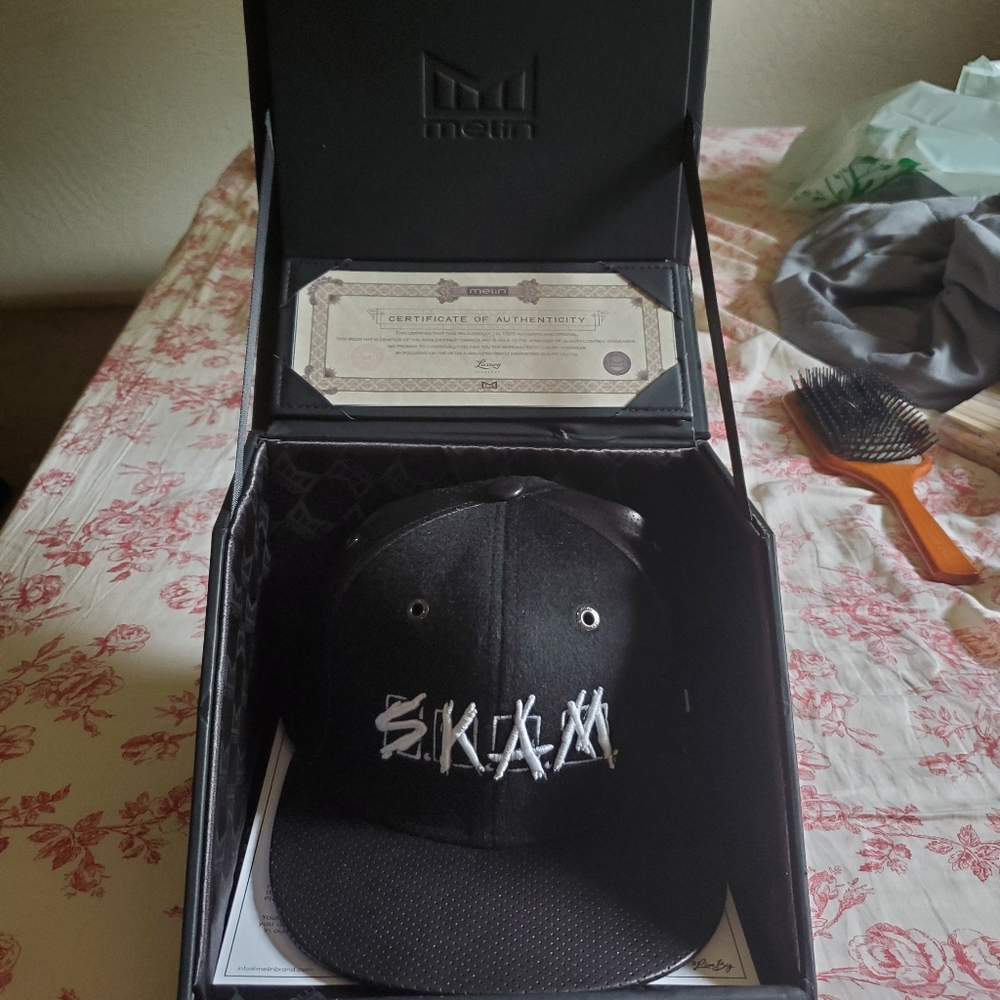 Designer strapback - Picture 2 of 6